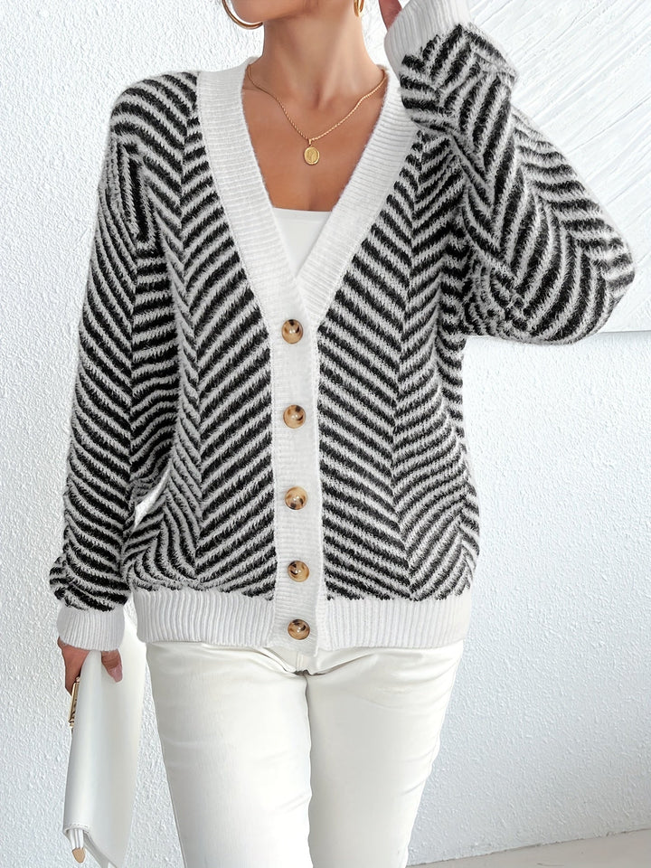 Nancy Boutique™ | Monochrome Chic Cardigan