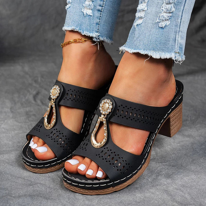 Maria™ | Chic and comfortable orthopaedic sandals
